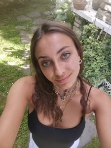 Carla  Miaux