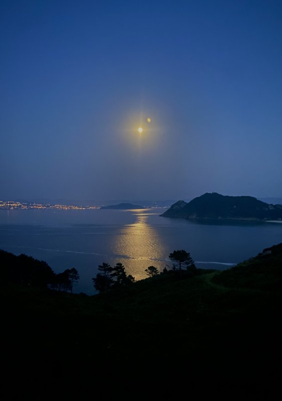 🌅 Course contre le soleil, rendez-vous avec la lune🌙