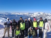 D&eacute;but d'ann&eacute;e au sky dans les Alpes &agrave; Chamonix