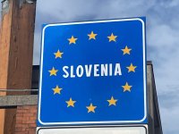 Direction la Slovénie 