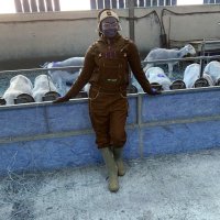 "Femme de terre: Cultiver la terre, semer un avenir"