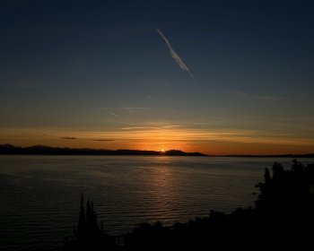 image Petit lever de soleil d&egrave;s le r&eacute;veil 