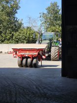 photo de la cuve avant du semoir