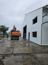 Fin du posage de bloque de béton
