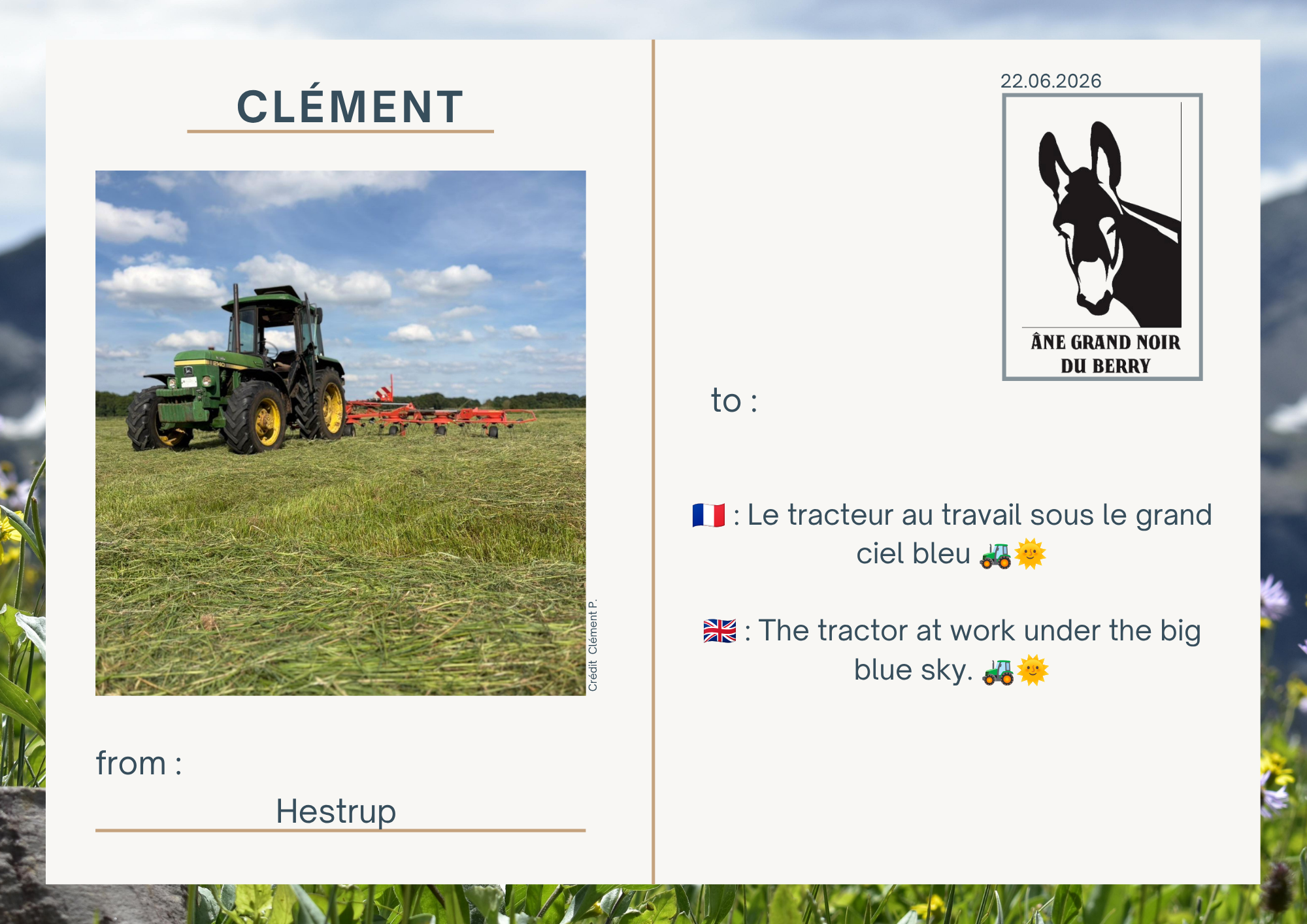 🇫🇷 : Le tracteur au travail sous le grand ciel bleu 🚜🌞  🇬🇧 : The tractor at work under the big blue sky. 🚜🌞