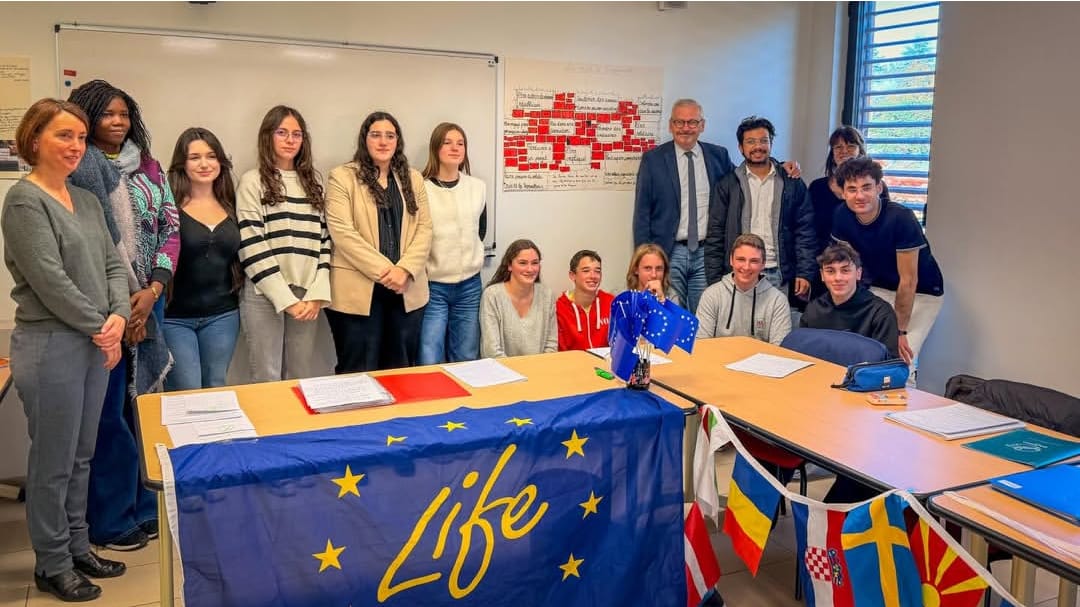 A session with Deputy of French National Assembly- Jean Cazeneuve